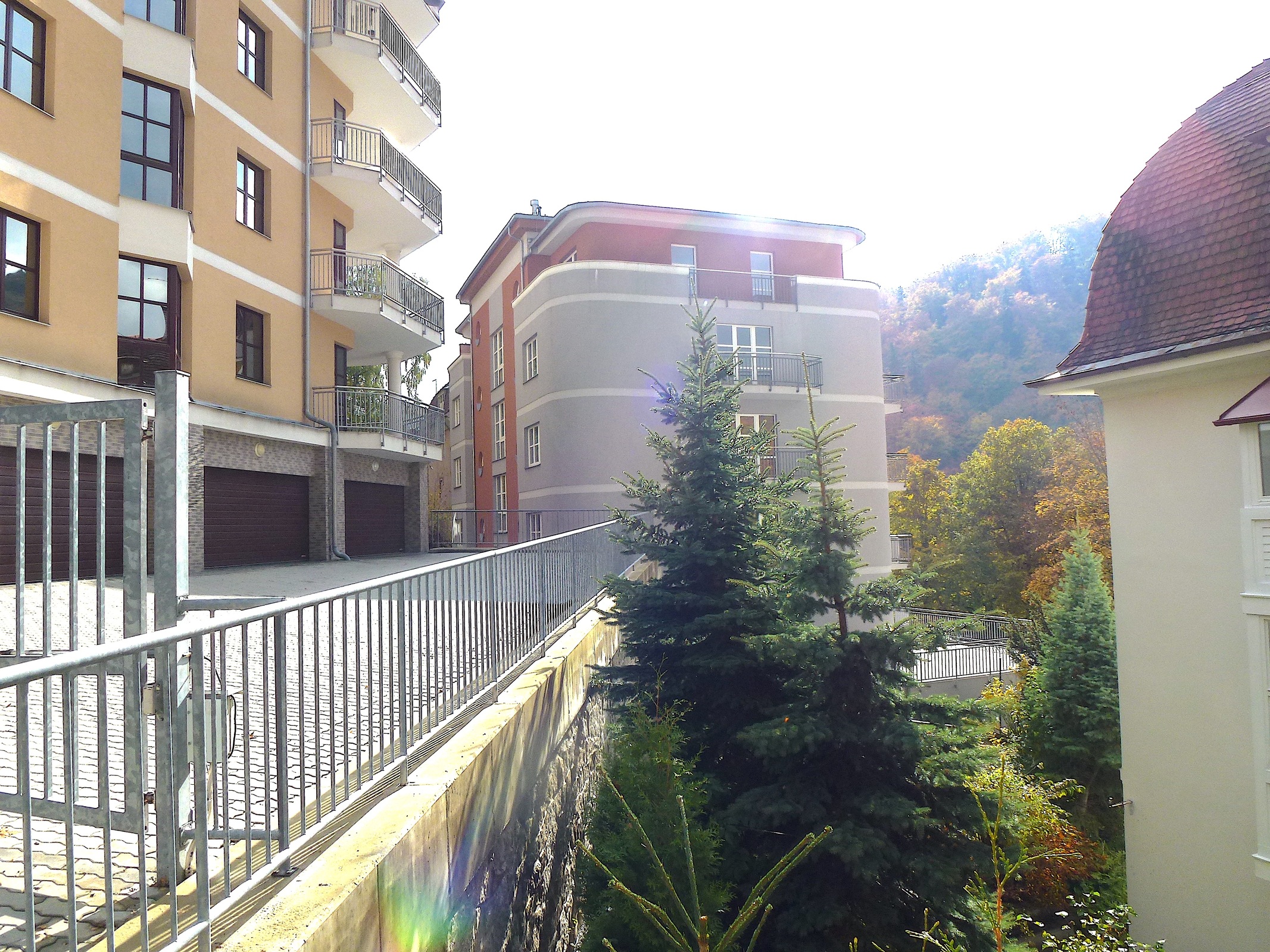 House and surroundings