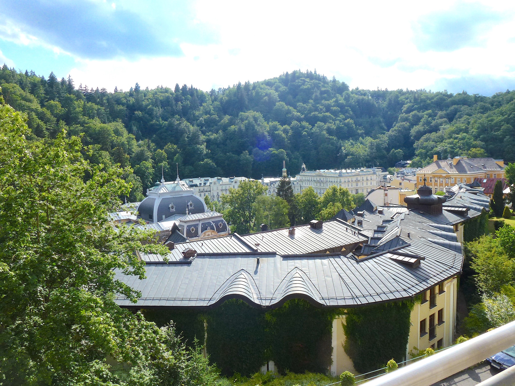 House and surroundings