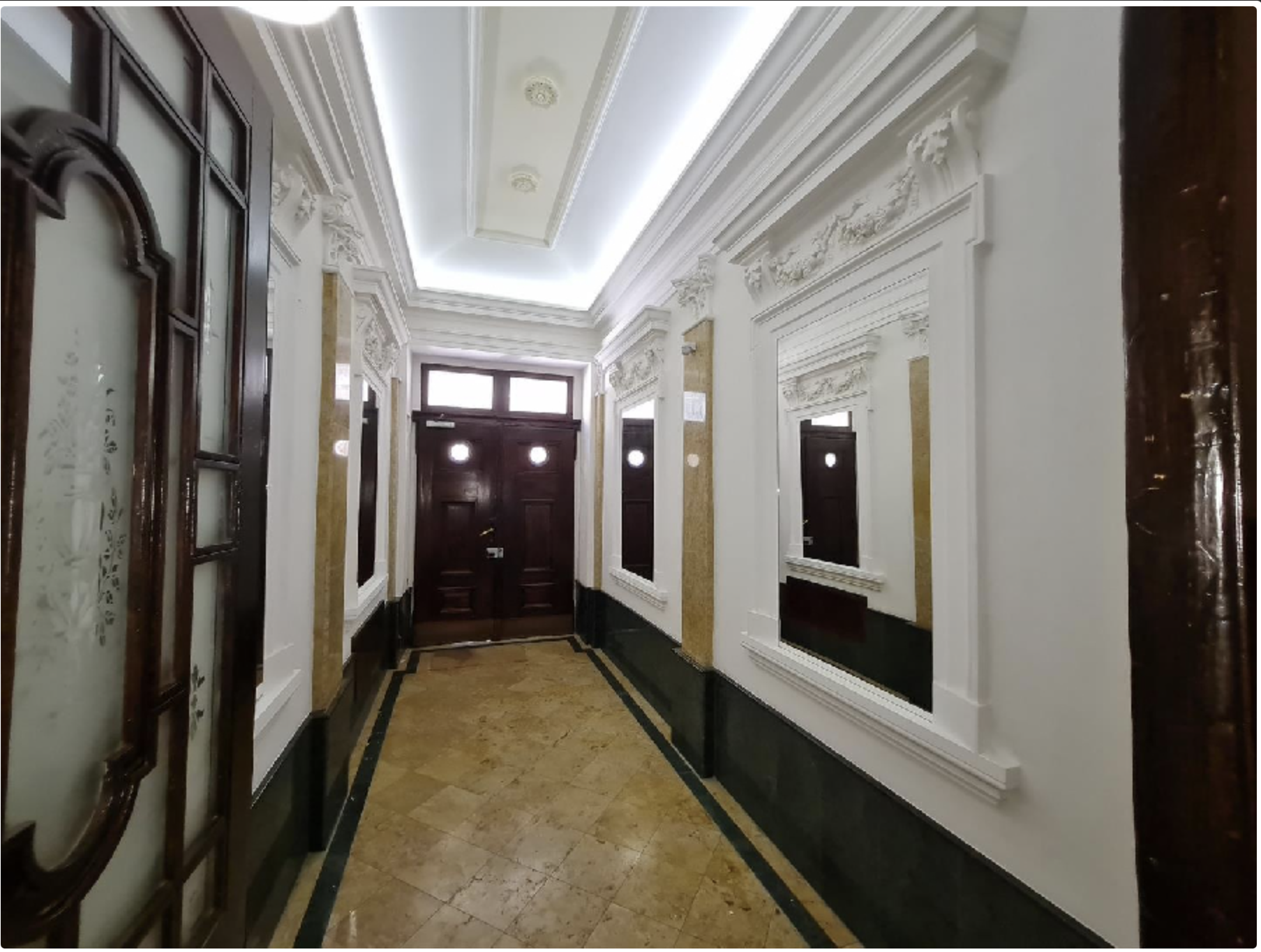 House and surroundings