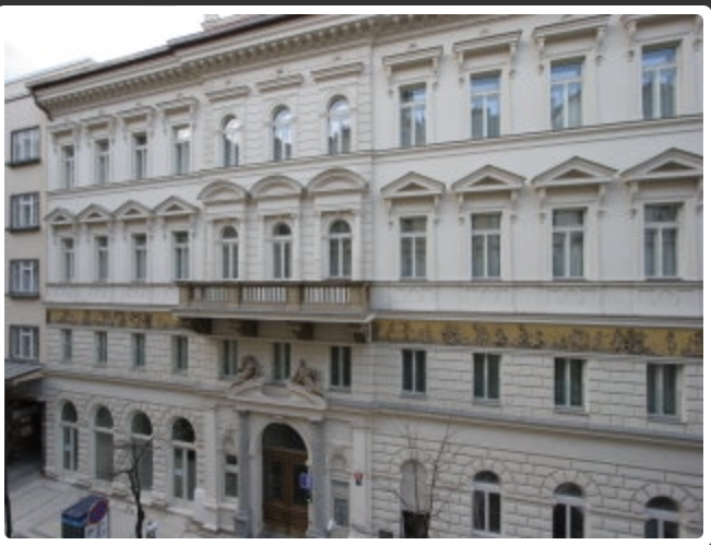 House and surroundings